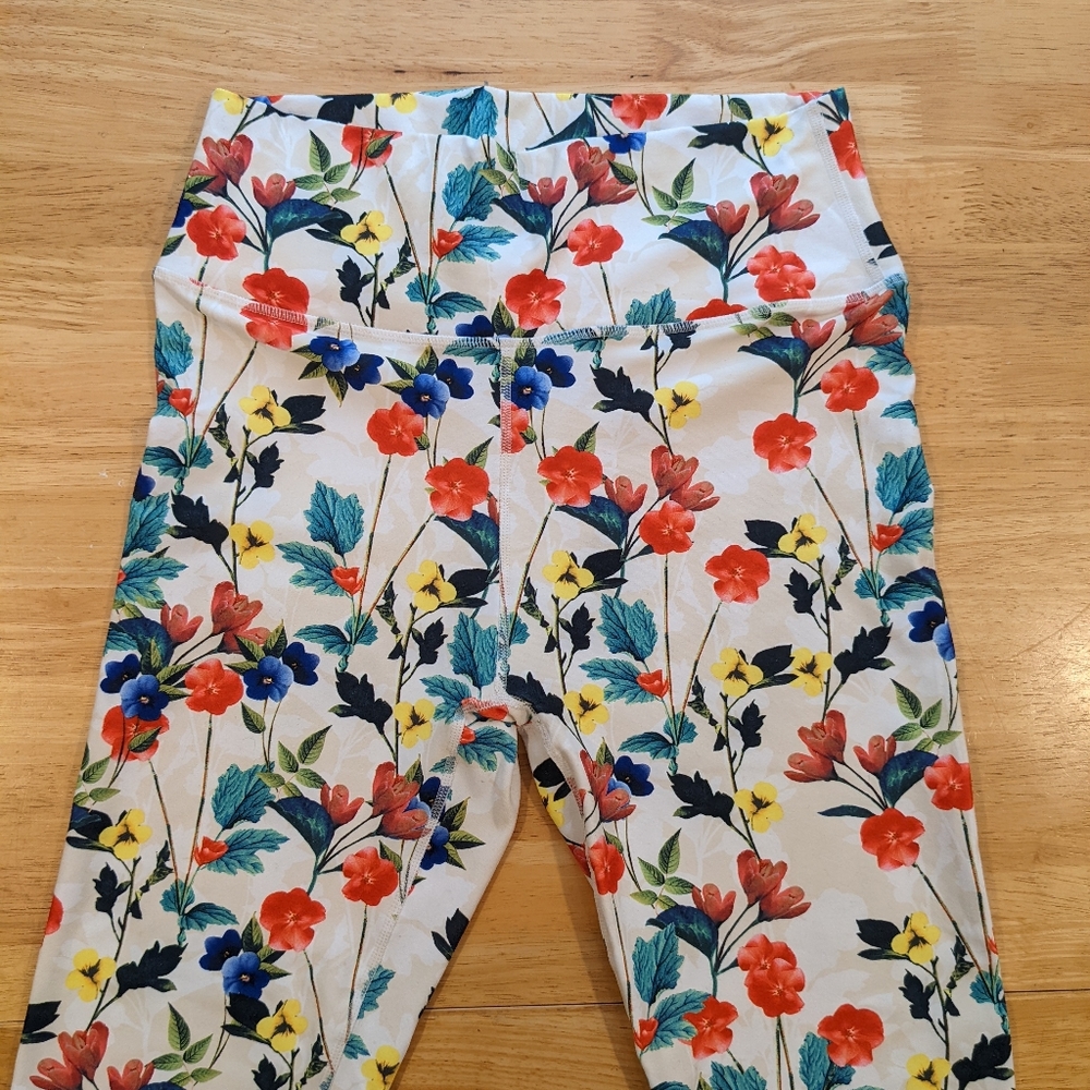 Fabletics Poppy Fields Leggings